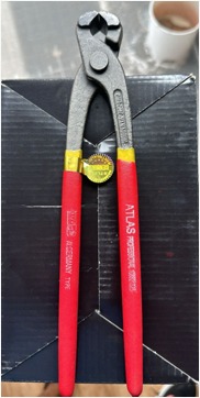 Tenaza 10"-TL0272